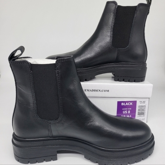NEW Steve Madden Women's Leather Chelsea Boot - Picture 9 of 10